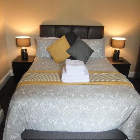 Apartamento Dewsbury House Blackpool Exterior foto