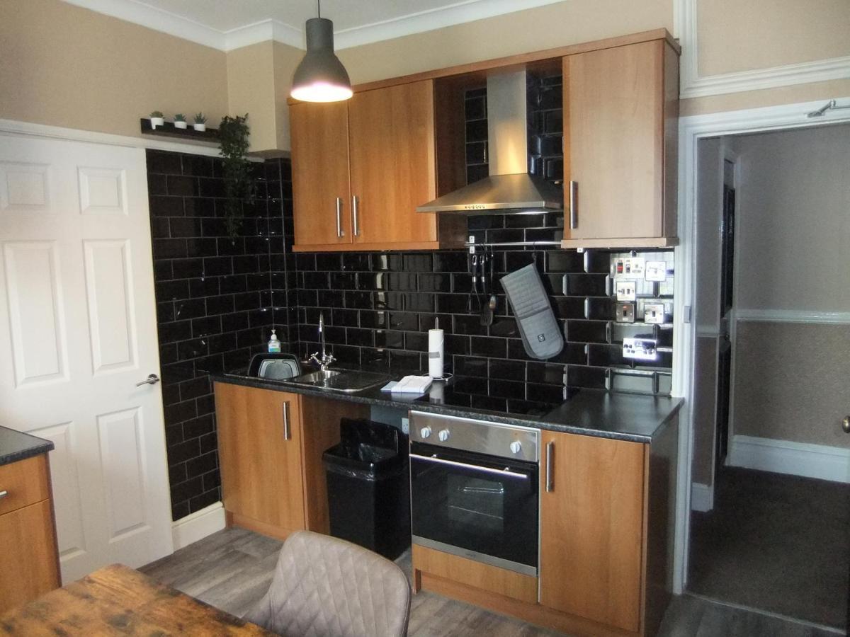 Apartamento Dewsbury House Blackpool Exterior foto