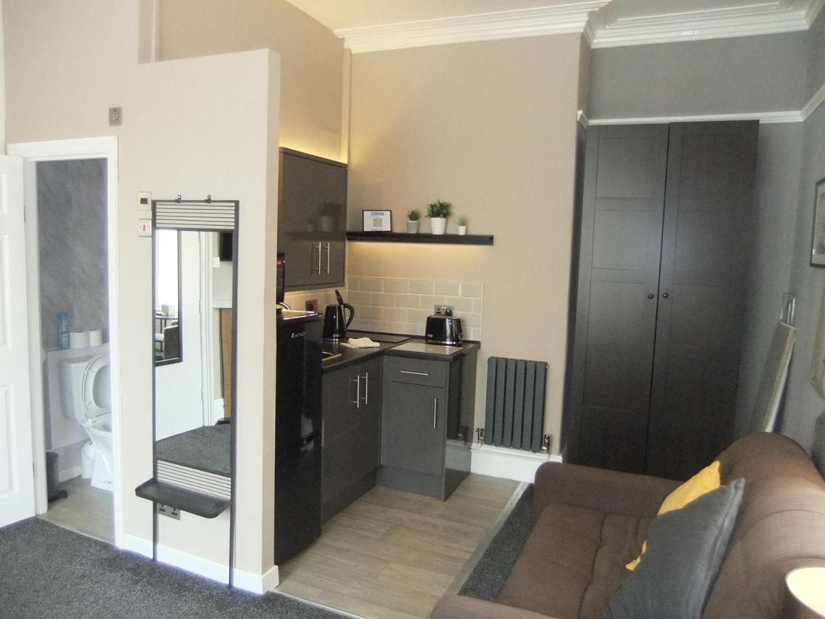 Apartamento Dewsbury House Blackpool Exterior foto