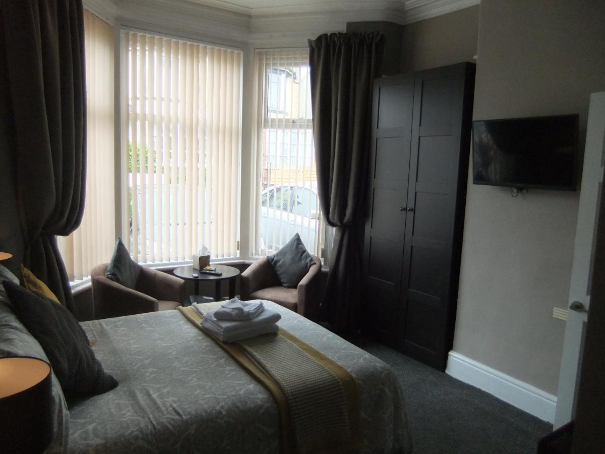 Apartamento Dewsbury House Blackpool Exterior foto